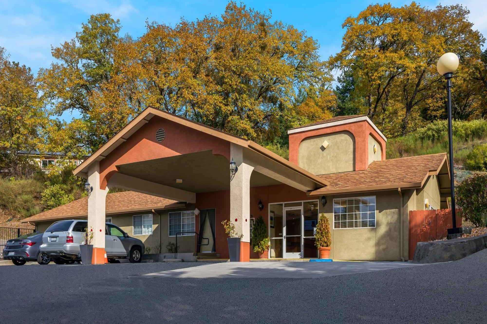Best Western Willits Inn Exteriér fotografie